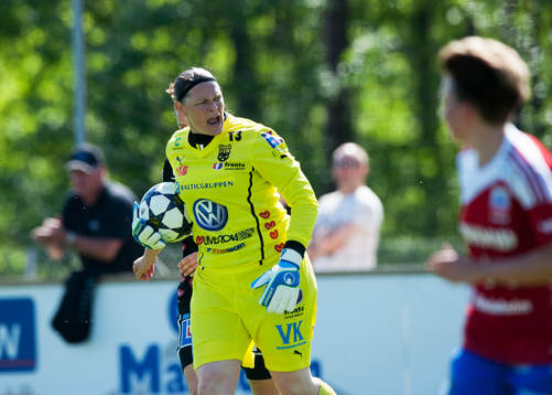 Caroline Jönsson, målvakt, Umeå