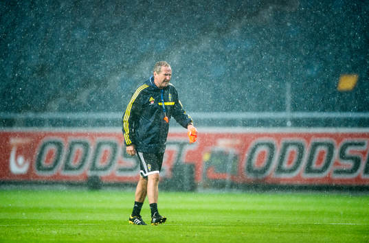 Träning på Friends Arena. Erik Hamrén, förbundskapten