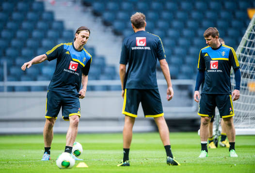 Träning på Friends Arena. Zlatan Ibrahimovic och Kim