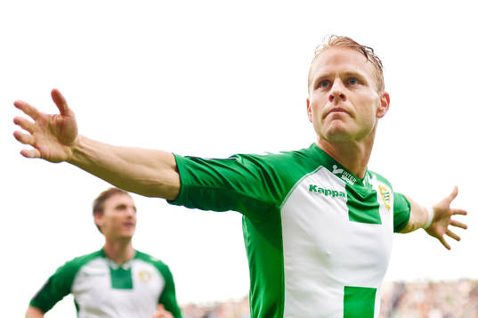 Hammarbys Erik Sundin jublar