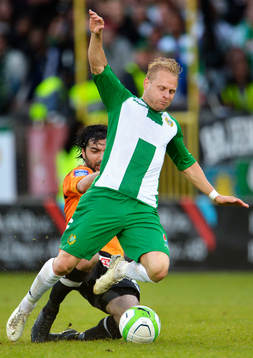 Varbergs Ahmet Özdemirok fäller Erik Sundin och blir