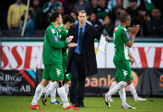 Hammarbys tränare Gregg Berhalter lämnar planen