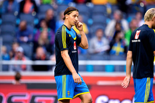 Sveriges Zlatan Ibrahimovic i matchen mellan Sverige och