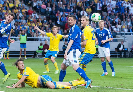 1-0 Zlatan Ibrahimovic, Sverige