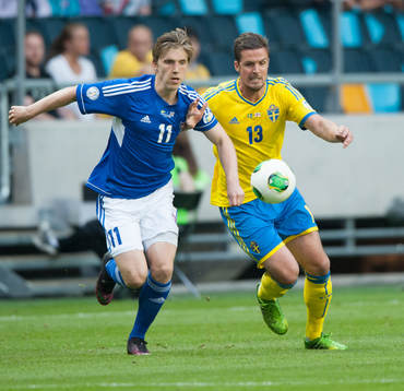 Per Nilsson, Sverige, mot Joan Simun Edmundsson, Färöarna