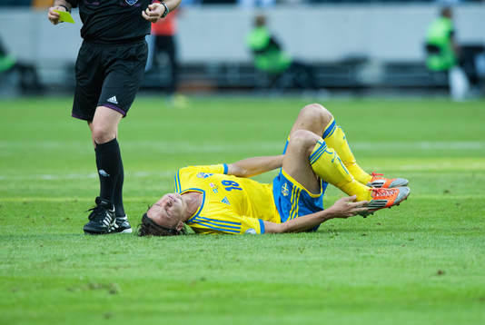 Skada, Albin Ekdal, Sverige, skadad