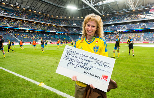 i matchen mellan Sverige och Färöarna i VM-kvalet i