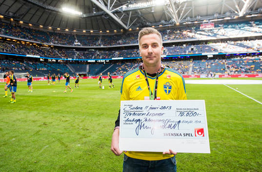 i matchen mellan Sverige och Färöarna i VM-kvalet i