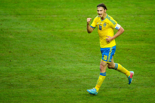 Zlatan Ibrahimovic, Sverige, jublar