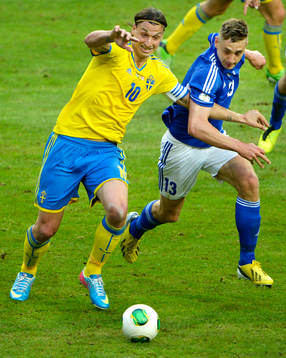 Zlatan Ibrahimovic, Sverige och Pol Johannus Justinussen,