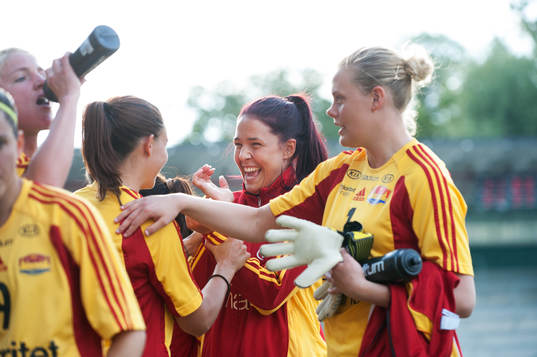 Inför match, samling, vattenflaska, skoj, spex