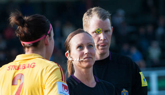 Slantsingling, Pernilla Larsson, domare