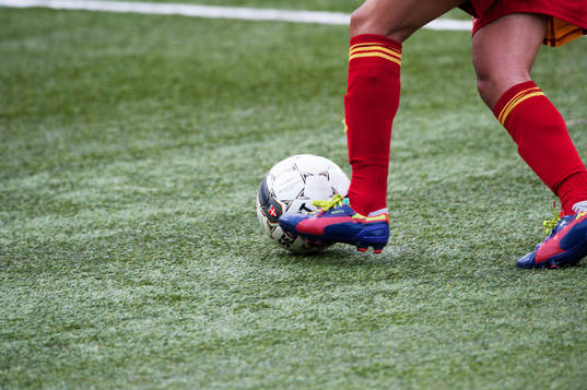 Fot, fötter, boll, konstgräs, fotbollsskor, Nike,