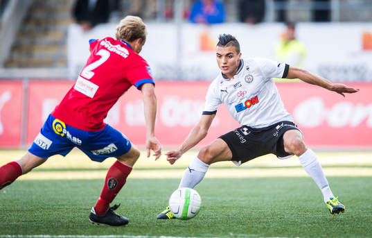 Ahmed Yasin, Örebro SK  i matchen mellan Örebro och