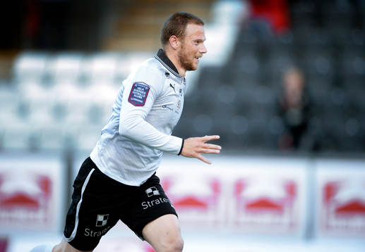 Peter Samuelsson, Örebro SK, jublar