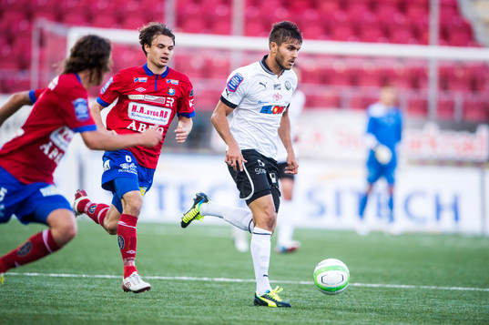 William Atashkadeh, Örebro SK  i matchen mellan Örebro