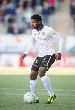 Samuel Wowoah, Örebro SK  i matchen mellan Örebro och