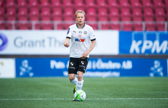 Patrik Haginge, Örebro SK  i matchen mellan Örebro och