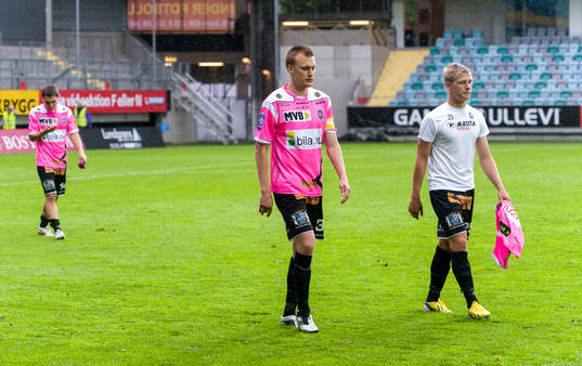 Linus Malmqvist och Erik Andersson, Landskrona BOIS, deppar