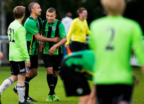 Henrik Larsson, Högaborgs BK kramar om sin son Jordan