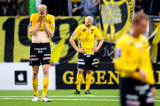 Elfsborgs Tom Söderberg och Johan Larsson deppar