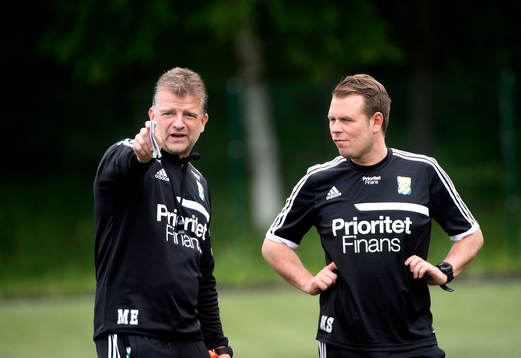 Magnus Edlund, assisterande tränare och Mikael Stahre,