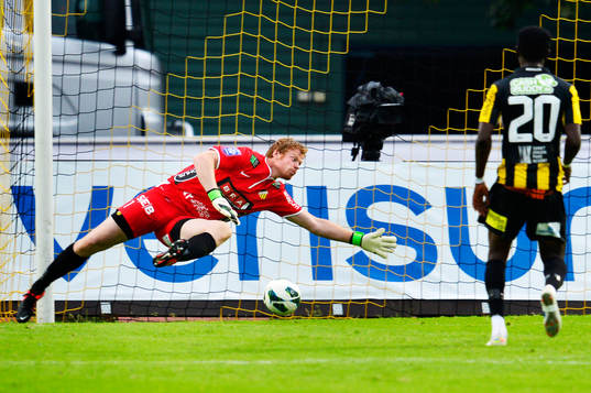 Åtvidabergs Daniel Sjölund (ej i bild) gör 1-0 bakom