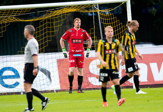 Christoffer Källqvist, målvakt i Häcken, deppar