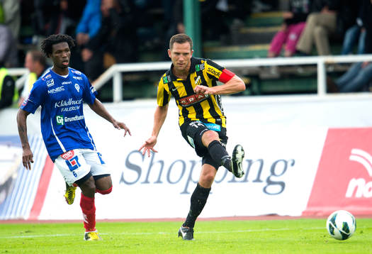 Åtvidabergs Mohammed Abubakari och Häckens Martin