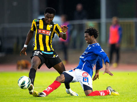 Häckens Dominic Chatto och Åtvidabergs Mohammed Abubakari