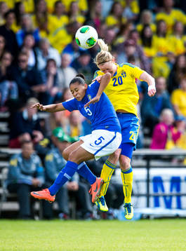 Brasiliens Franciella och Sveriges Marie Hammarström i
