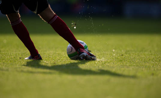 En utspark i fotboll i matchen mellan Hammarby och