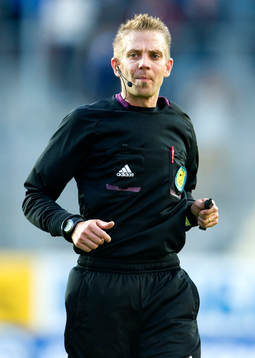 Domare Johan Hamlin