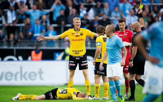 Elfsborgs Tom Söderberg och Sebastian Holmén deppar