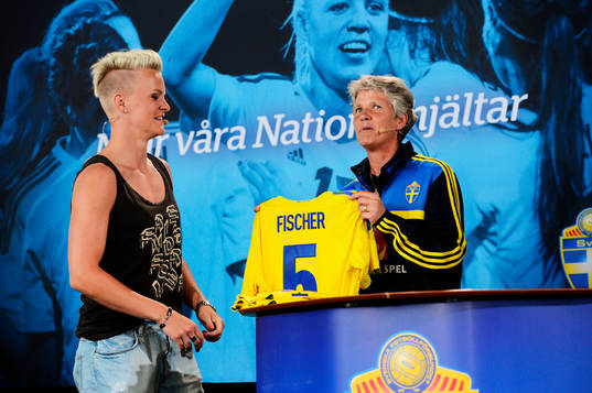 Sveriges Nilla Fischer och förbundskapten Pia Sundhage