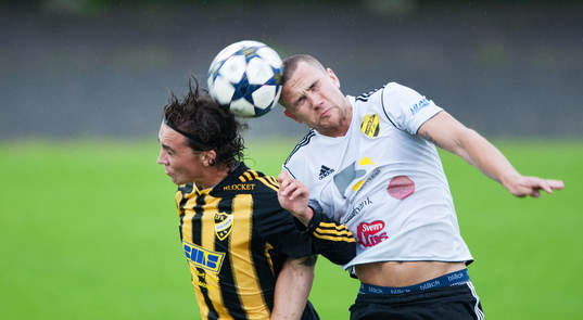 Bläddra bland fler bilder av Fotboll, IFK Hässleholm - Laholm