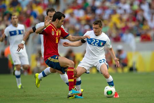 Emanuele Giaccherini  / Sergio  Busquets - 27.06.2013 -