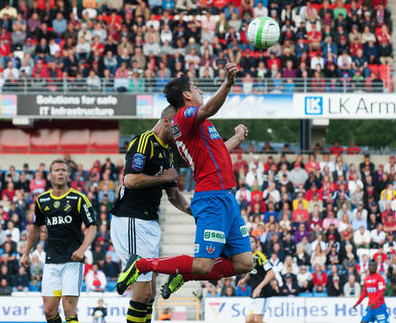Höjdduell, Alejandro Bedoya, helsingborg. Läktare, Olympia