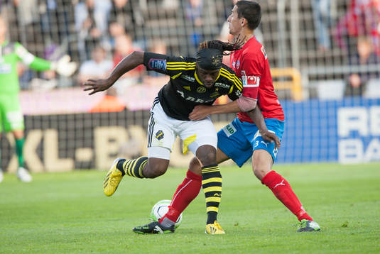 Loret Sadiku, Helsingborg och Martin Mutumba, AIK