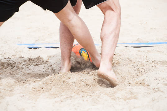Sand, närkamp, boll, fot, fötter
