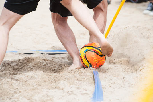Sand, närkamp, boll, fot, fötter