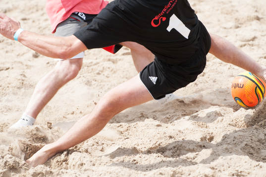 Sand, närkamp, boll