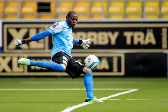 Syrianskas målvakt Dwayne Miller i matchen mellan Elfsborg