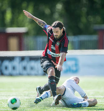 Brommapojkarnas Andreas Eriksson och Kalmars Henrik