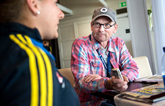 Anders Lundqvist, journalist på Dagens Nyheter, intervjuar