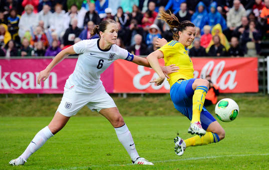 Bläddra bland fler bilder av Fotboll, Damlandslaget, Träningslandskamp, Sverige - England
