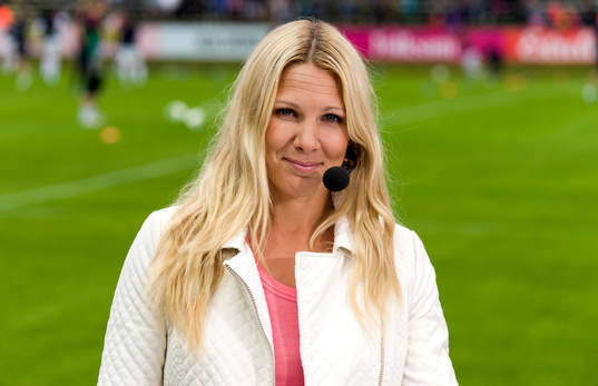 Anna Brolin, journalist på TV4 fotograferas innan