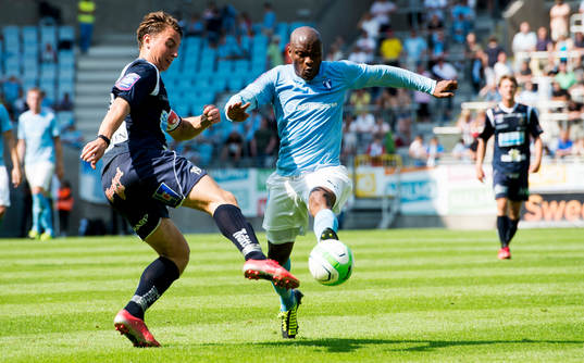 Gefles Marcus Hansson Malmö FFs Tokelo Rantie i
