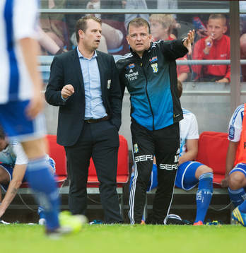 Mikael Stahre och Magnus Edlund, tränare, IFK Göteborg, i