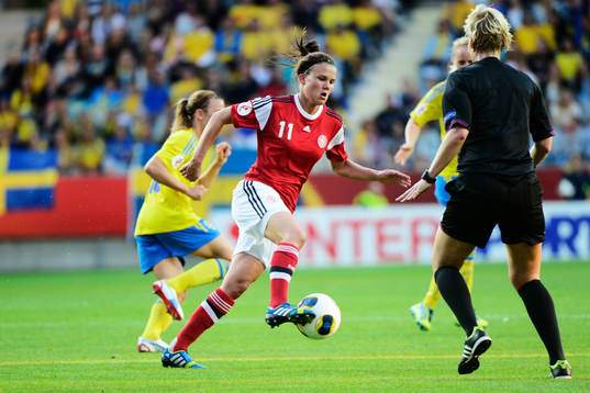 Danmarks Katrine Veje i matchen mellan Sverige och Danmark